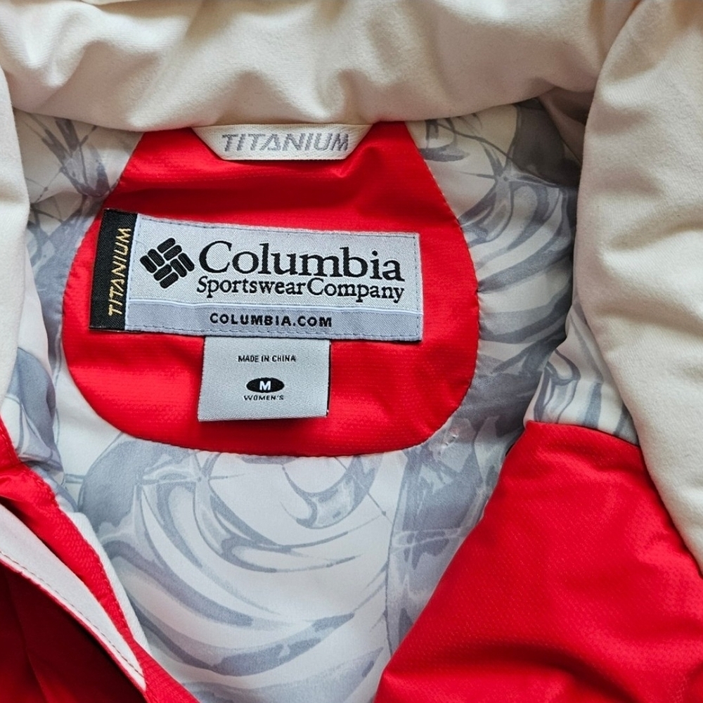 Columbia Red Hooded Jacket - Picture 13 of 14